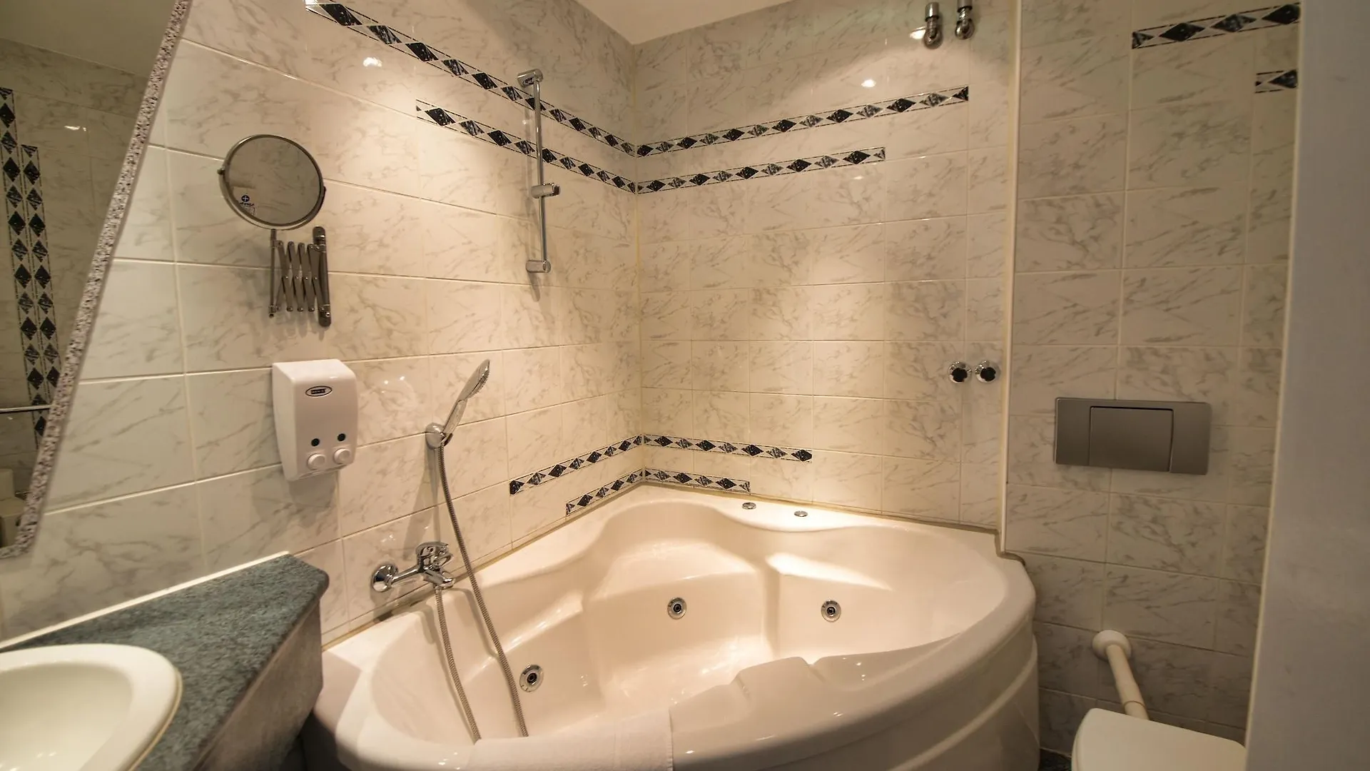Art Hotel Charlottenburger Hof Berlin
