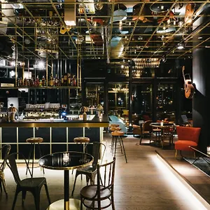 Ruby Lilly Hotel Mnichov